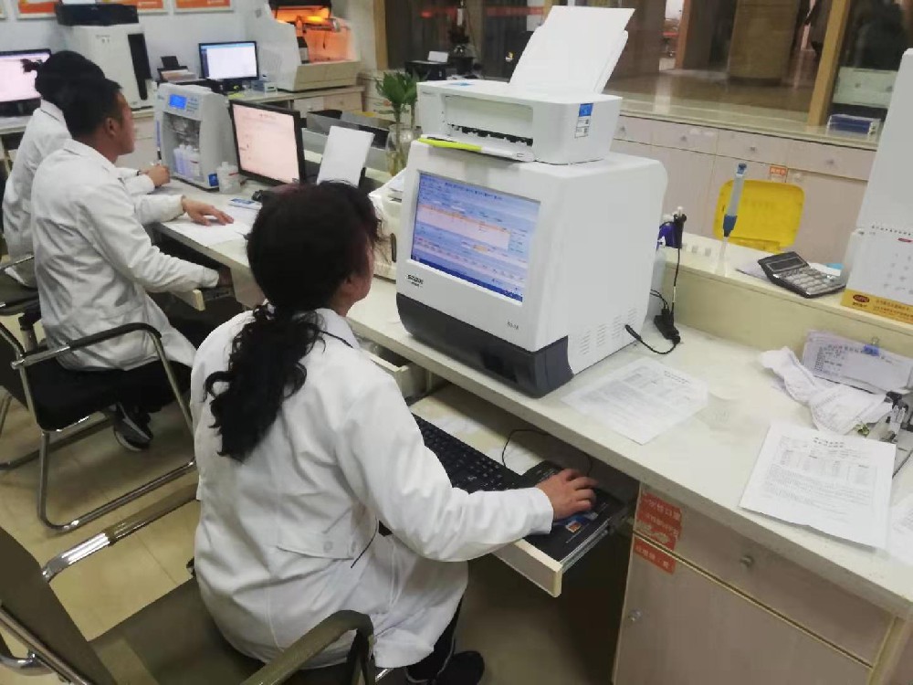 碭山縣博愛醫(yī)院采購母乳SD-7A母乳分析儀