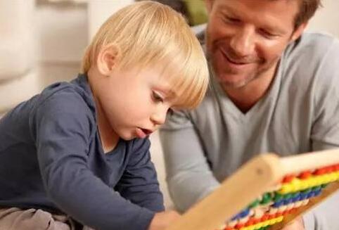 母乳成分分析儀談爸爸如何幫助寶寶斷奶